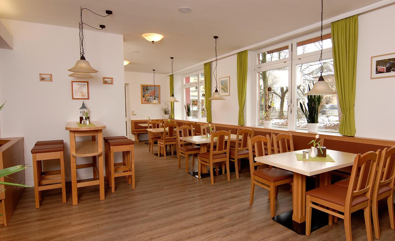Garni Hotel Leitl Gmbh Эггенфельден Экстерьер фото