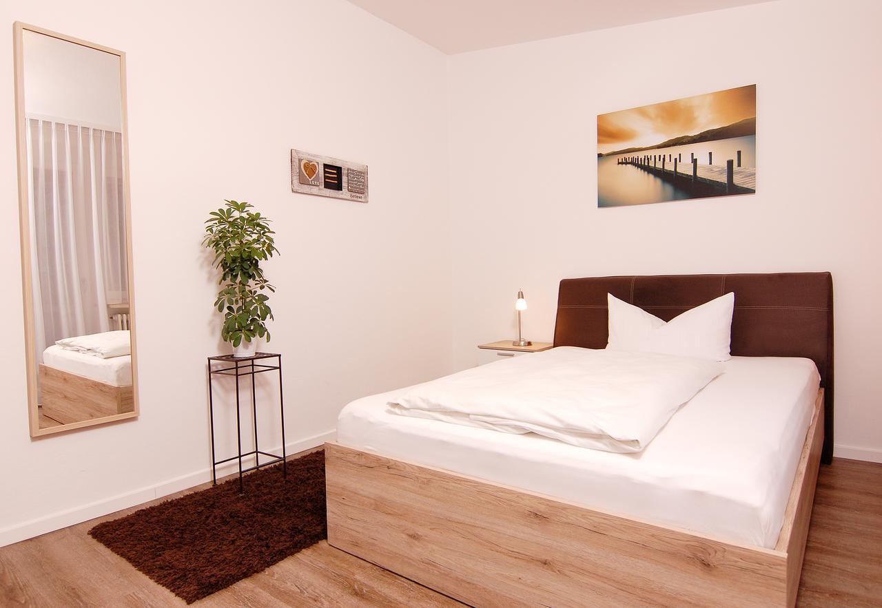 Garni Hotel Leitl Gmbh Эггенфельден Экстерьер фото